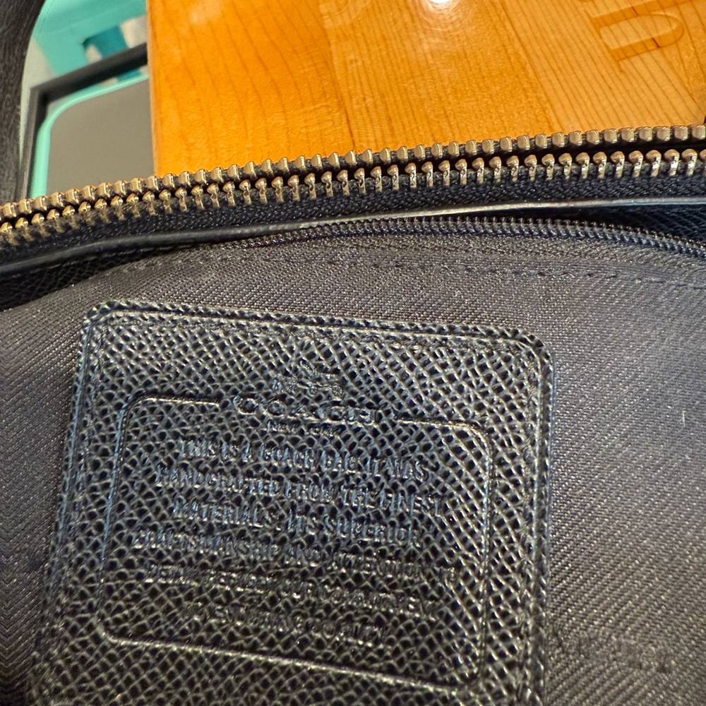 Coach Christie Crossgrain Black Leather Shoulder Tote Bag 14 3/4 by 10 in tall - Picture 2 of 4